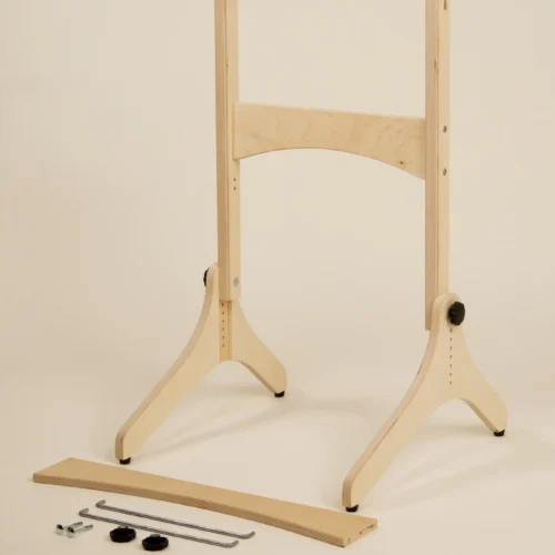 Η βάση στήριξης του αργαλειού Erica, συναρμολογημένη